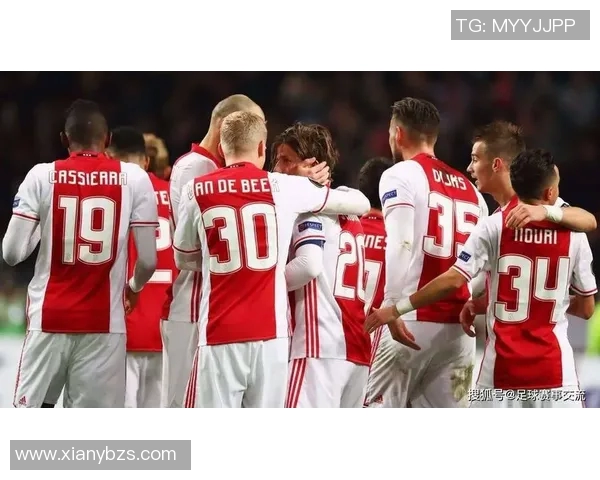 埃蒙与瓦尔韦克的激烈对决揭示了足球战术与团队协作的重要性 埃蒙与瓦尔韦克的激烈对决揭示了足球战术与团队协作的重要性