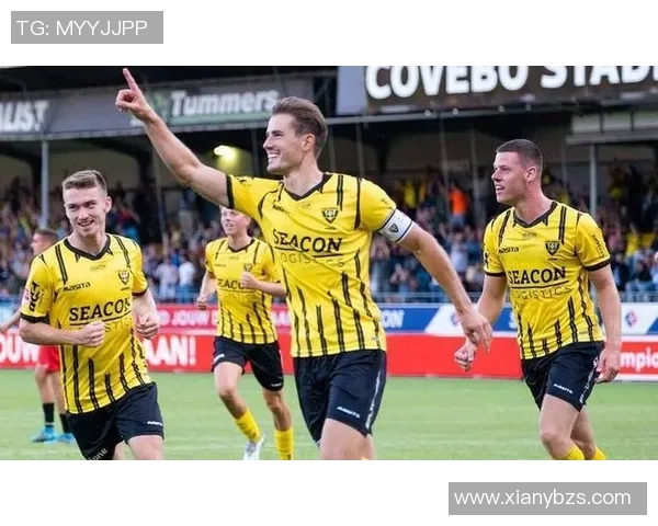 埃因霍温主场迎战阿尔克马尔争夺联赛积分激战一触即发 埃因霍温主场迎战阿尔克马尔争夺联赛积分激战一触即发