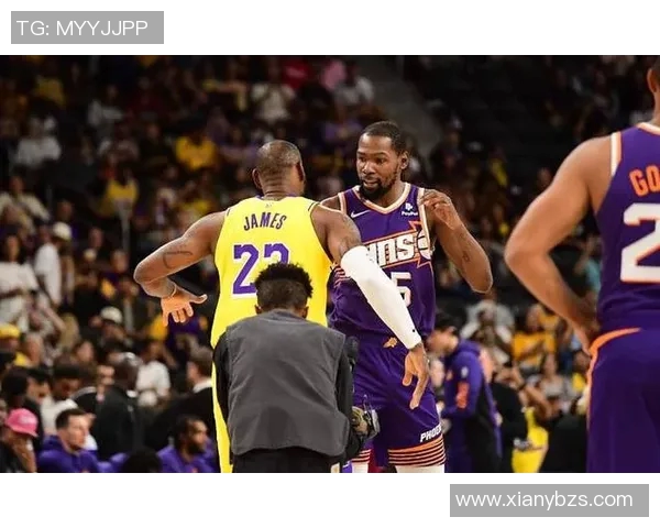 尽享0点吧NBA直播精彩赛事与球员表现的全新体验 尽享0点吧NBA直播精彩赛事与球员表现的全新体验